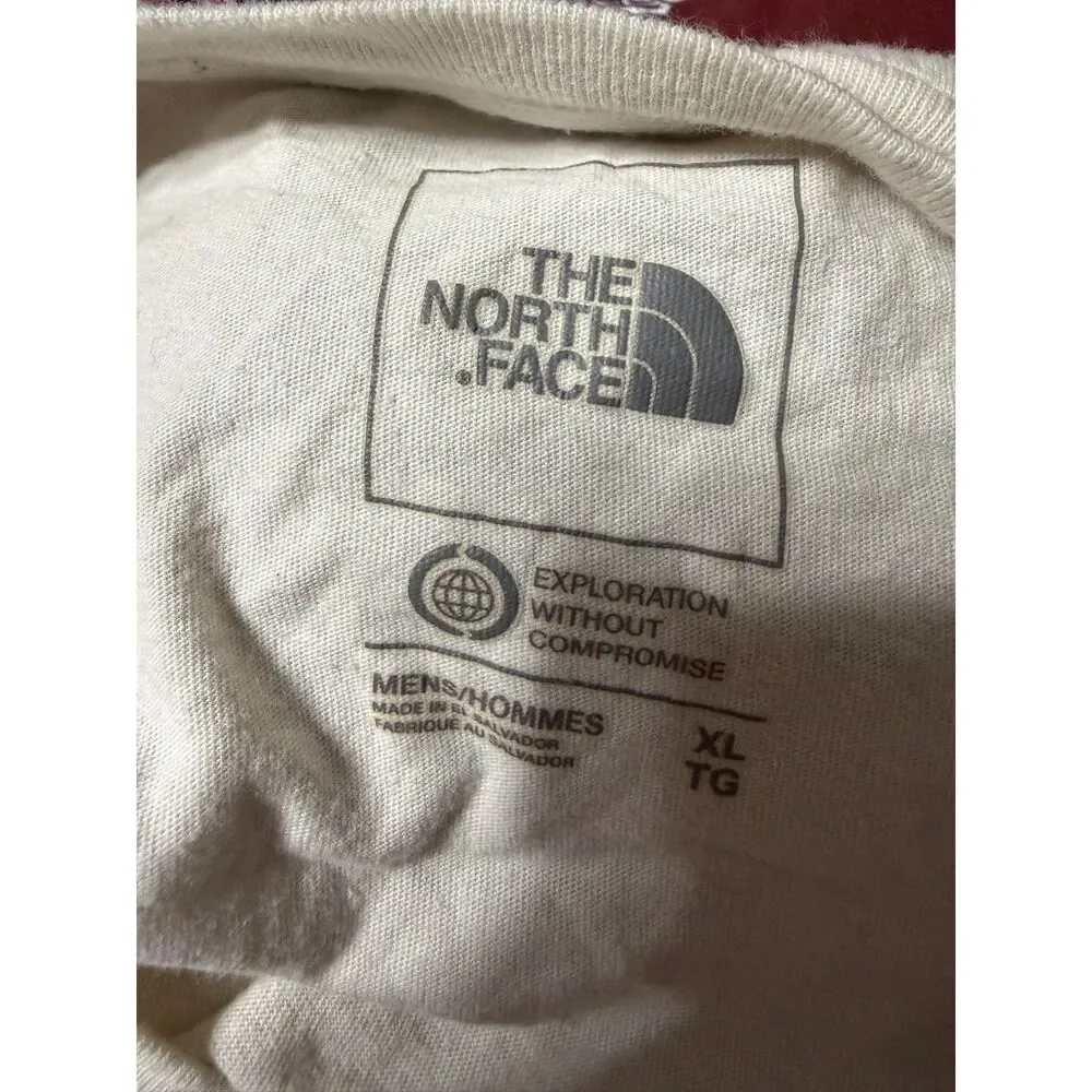 The North Face Tee Men’s White Graphic Logo Crew Neck T-Shirt XL